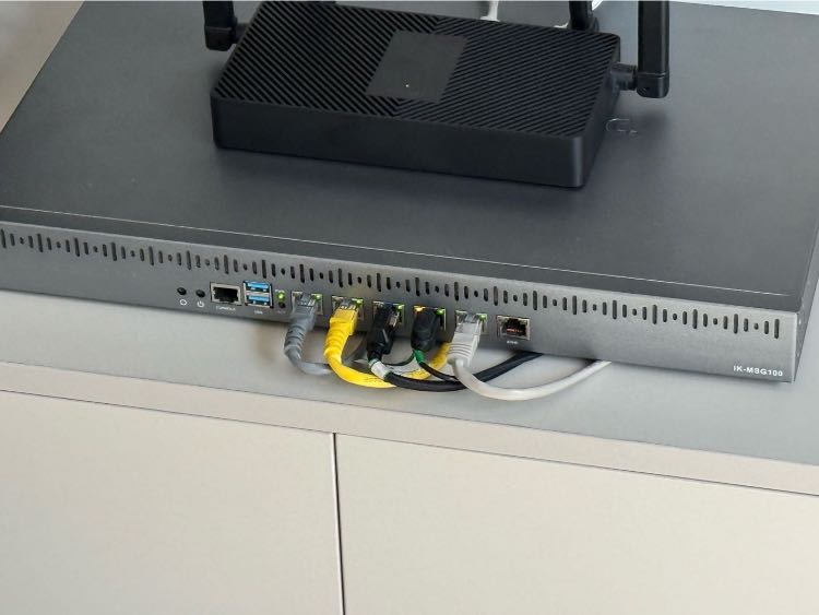 上門維修電腦價格低服務(wù)好，收售二手電腦手機(jī)，計算機(jī)網(wǎng)絡(luò)工程的設(shè)計與維修